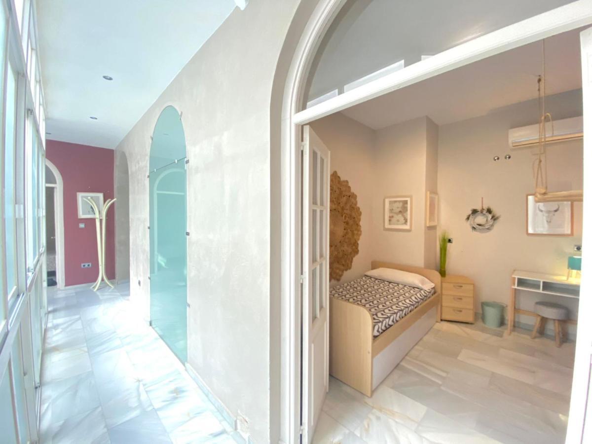 APARTAMENTO COLÓN 1451 - WIFI Gratis y Aire Acondicionado Cádis Exterior foto