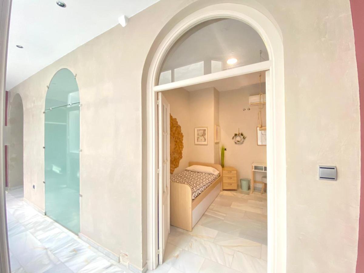 APARTAMENTO COLÓN 1451 - WIFI Gratis y Aire Acondicionado Cádis Exterior foto