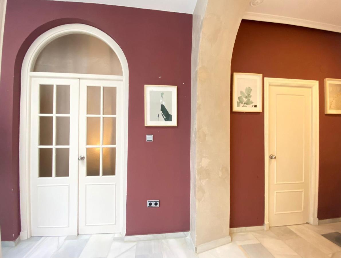 APARTAMENTO COLÓN 1451 - WIFI Gratis y Aire Acondicionado Cádis Exterior foto